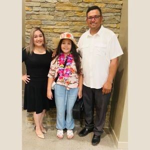 Meet your Posher, Lina